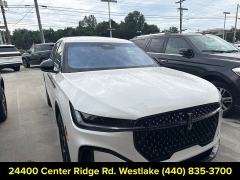 Used 2024  Lincoln Nautilus Premiere AWD at DriveNow Mayfield near Mayfield Heights&comma; OH