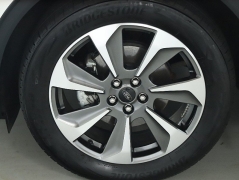 Used 2023  Ford Escape Hybrid Platinum AWD at Drive Now Westlake near Westlake&comma; OH