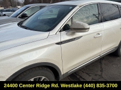 Used 2023  Lincoln Nautilus Reserve FWD at DriveNow Mayfield near Mayfield Heights&comma; OH