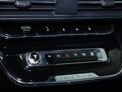 Used 2023  Lincoln Corsair Reserve FWD at DriveNow Mayfield near Mayfield Heights&comma; OH