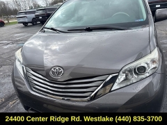 Used 2014  Toyota Sienna 5dr 7-Pass Van V6 AWD &lpar;Natl&rpar; at Drive Now Westlake near Westlake&comma; OH