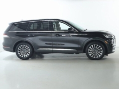 Used 2023  Lincoln Aviator Reserve AWD at DriveNow Mayfield near Mayfield Heights, OH