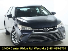 Used 2017  Toyota Camry Auto &lpar;Natl&rpar; at Drive Now Westlake near Westlake&comma; OH