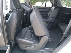 Used 2023  Ford Explorer XLT 4WD at Drive Now Westlake near Westlake&comma; OH