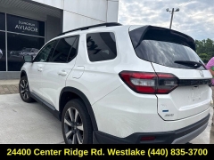 Used 2024  Honda Pilot Elite AWD at DriveNow Mayfield near Mayfield Heights&comma; OH