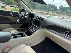 Used 2019  Lincoln Continental 4d Sedan AWD Select at DriveNow Mayfield near Mayfield Heights&comma; OH