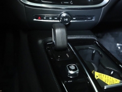 Used 2022  Volvo S60 Recharge T8 eAWD PHEV at Drive Now Westlake near Westlake&comma; OH