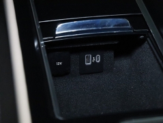 Used 2024  Lincoln Corsair Premiere FWD at Drive Now Westlake near Westlake&comma; OH