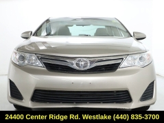 Used 2014  Toyota Camry 4dr Sdn I4 Auto LE &lpar;Natl&rpar; at DriveNow Mayfield near Mayfield Heights&comma; OH