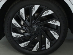 Used 2024  Lincoln Nautilus Reserve AWD at Drive Now Westlake near Westlake&comma; OH