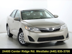 Used 2014  Toyota Camry 4dr Sdn I4 Auto LE &lpar;Natl&rpar; at DriveNow Mayfield near Mayfield Heights&comma; OH