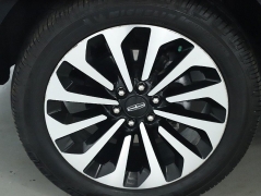 Used 2022  Lincoln Navigator Reserve 4x4 at Drive Now Westlake near Westlake&comma; OH