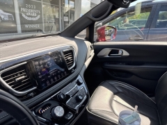 Used 2020 Chrysler Pacifica 4d Wagon Limited at DriveNow Mayfield near Mayfield Heights, OH