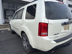 Used 2015  Honda Pilot 4d SUV 4WD Touring at DriveNow Mayfield near Mayfield Heights, OH