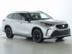 Used 2023 Toyota Highlander XSE FWD at DriveNow Mayfield near Mayfield Heights, OH