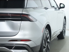 Used 2025  Lincoln Nautilus Reserve AWD at Drive Now Westlake near Westlake&comma; OH