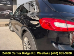 Used 2018  Lincoln MKX 4d SUV AWD Select 3&period;7L at Drive Now Westlake near Westlake&comma; OH