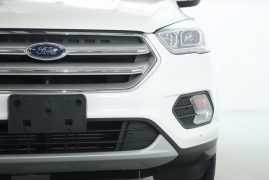 Used 2019 Ford Escape 4d SUV 4WD Titanium at Drive Now Westlake near Westlake, OH