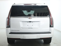 Used 2020  Cadillac Escalade 4d SUV 4WD Platinum at Drive Now Westlake near Westlake&comma; OH