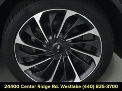 Used 2024  Lincoln Aviator Reserve AWD at Drive Now Westlake near Westlake&comma; OH