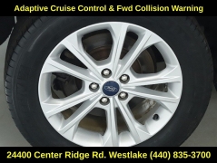 Used 2018  Ford Escape SE 4WD at Drive Now Westlake near Westlake&comma; OH