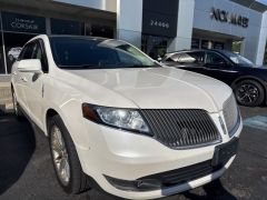 Used 2014 Lincoln MKT 4d SUV AWD EcoBoost at Drive Now Westlake near Westlake, OH