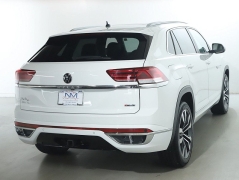 Used 2021  Volkswagen Atlas Cross Sport 3&period;6L V6 SEL R-Line 4MOTION at DriveNow Mayfield near Mayfield Heights&comma; OH