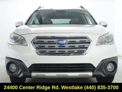 Used 2017  Subaru Outback 4d SUV 2&period;5i Limited at Drive Now Westlake near Westlake&comma; OH