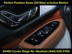 Used 2024  Lincoln Navigator Reserve 4x4 at DriveNow Mayfield near Mayfield Heights&comma; OH