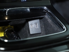 Used 2021  Lincoln Nautilus Reserve AWD at DriveNow Mayfield near Mayfield Heights&comma; OH