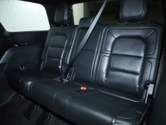 Used 2018 Lincoln Navigator 4d SUV 4WD Reserve at Drive Now Westlake near Westlake, OH