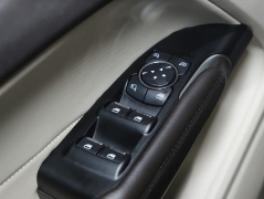 Used 2019  Lincoln MKC 4d SUV FWD Select at DriveNow Mayfield near Mayfield Heights&comma; OH