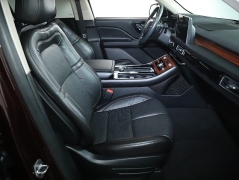 Used 2023  Lincoln Aviator Reserve AWD at Drive Now Westlake near Westlake&comma; OH