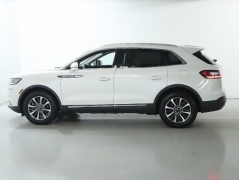 Used 2023  Lincoln Nautilus Standard AWD at DriveNow Mayfield near Mayfield Heights, OH