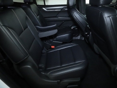 Used 2024  GMC Acadia FWD 4dr Elevation at DriveNow Mayfield near Mayfield Heights&comma; OH