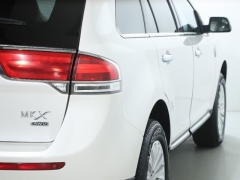 Used 2013 Lincoln MKX 4d SUV AWD at Drive Now Westlake near Westlake, OH