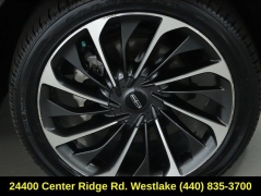 Used 2023  Lincoln Aviator Reserve AWD at Drive Now Westlake near Westlake&comma; OH