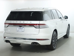 Used 2023  Lincoln Aviator Black Label AWD at Drive Now Westlake near Westlake&comma; OH