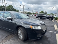 Used 2011 Lincoln MKZ 4d Sedan FWD at Drive Now Westlake near Westlake, OH