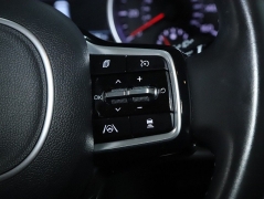 Used 2022  Kia Carnival EX FWD at Drive Now Westlake near Westlake&comma; OH