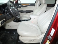 Used 2019  Lincoln MKC 4d SUV FWD Select at DriveNow Mayfield near Mayfield Heights&comma; OH