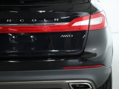 Used 2017 Lincoln MKX 4d SUV AWD Reserve 3.7L at DriveNow Mayfield near Mayfield Heights, OH