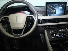 Used 2024  Lincoln Aviator Reserve AWD at Drive Now Westlake near Westlake&comma; OH