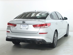 Used 2020  Kia Optima LX Auto at Drive Now Westlake near Westlake&comma; OH