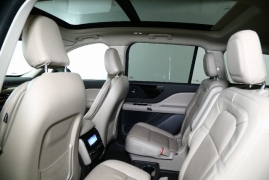 Used 2022 Lincoln Aviator Reserve AWD at Drive Now Westlake near Westlake, OH