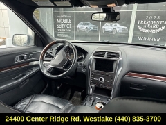 Used 2018  Ford Explorer 4d SUV 4WD Platinum at Drive Now Westlake near Westlake&comma; OH