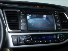 Used 2018 Toyota Highlander V6 AWD (Natl) at Drive Now Westlake near Westlake, OH