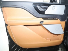 Used 2025  Lincoln Aviator Black Label AWD at Drive Now Westlake near Westlake&comma; OH