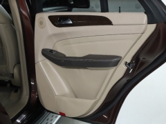 Used 2013 Mercedes-Benz M-Class 4d SUV ML350 4matic at DriveNow Mayfield near Mayfield Heights, OH
