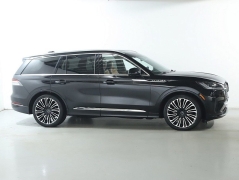 Used 2025  Lincoln Aviator Black Label AWD at Drive Now Westlake near Westlake&comma; OH